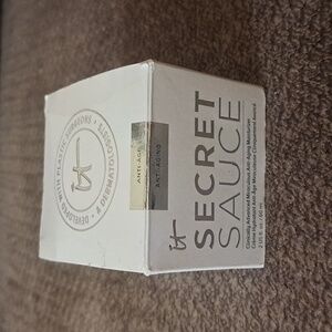 IT Cosmetics Secret Sauce 2 fl Oz